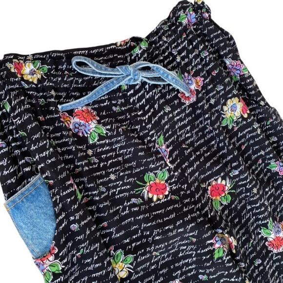 Vintage Cache Black Floral Paper bag Wide Leg Pants with Denim Accents - Medium - Picture 2 of 5